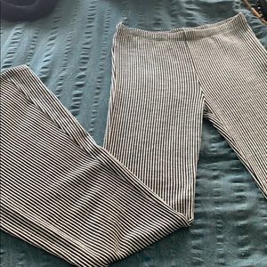 Comfy black&white striped bell bottom pants